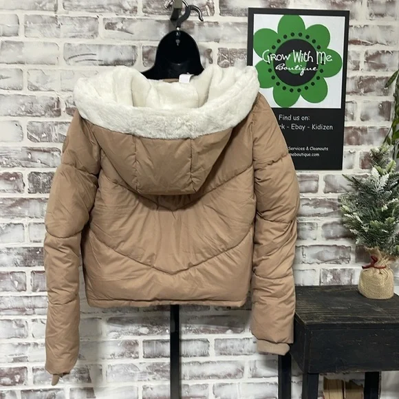 Hollister ultimate puffer collection small - Picture 3 of 5